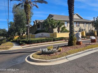 3888 SUMMER GROVE Way N 52, Jacksonville, FL 32257