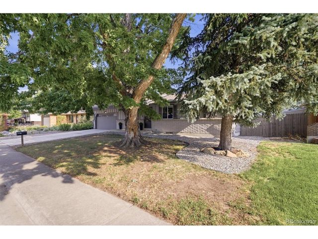 11854 W 65th Pl, Arvada, CO 80004