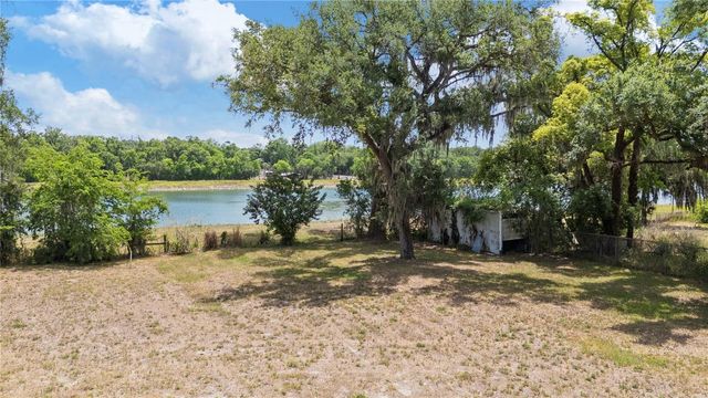 5013 GARDEN LANE, Tampa, FL 33610