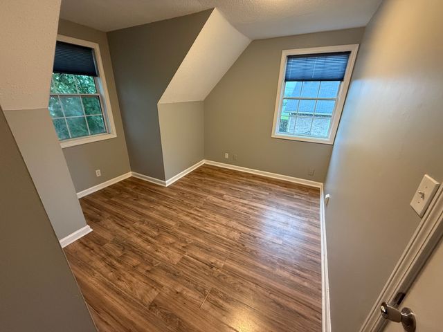 2011 Windroe Dr, Clarksville, TN 37042