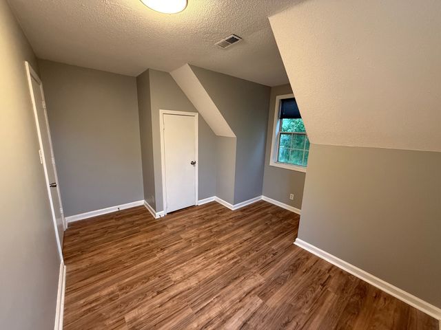 2011 Windroe Dr, Clarksville, TN 37042
