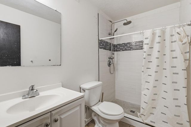 123 Merlida Court SW, Albuquerque, NM 87121