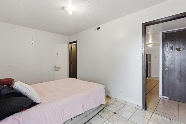 123 Merlida Court SW, Albuquerque, NM 87121