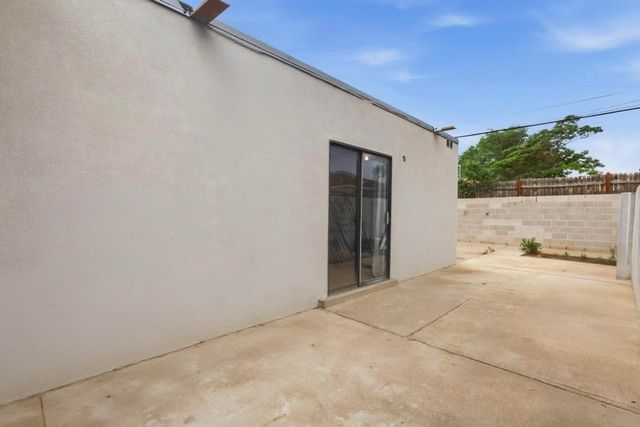 123 Merlida Court SW, Albuquerque, NM 87121