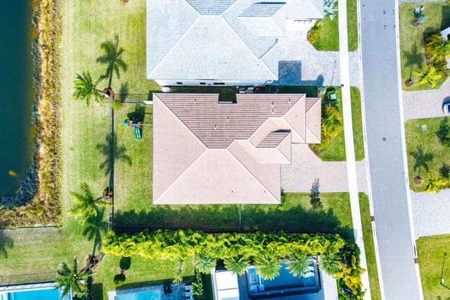 20145 Castle Stuart Avenue, Boca Raton, FL 33434