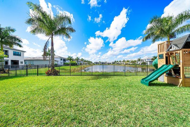 20145 Castle Stuart Avenue, Boca Raton, FL 33434