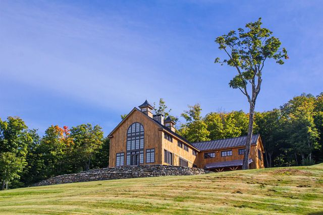 54 Upton Road, Dover, VT 05356