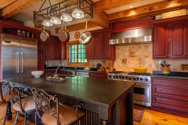 54 Upton Road, Dover, VT 05356