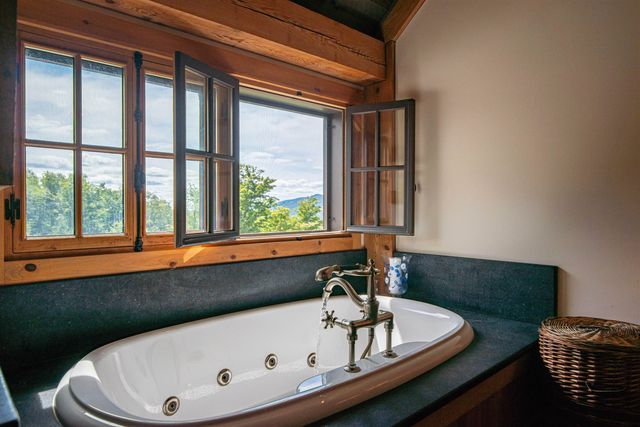 54 Upton Road, Dover, VT 05356