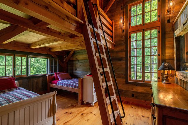 54 Upton Road, Dover, VT 05356