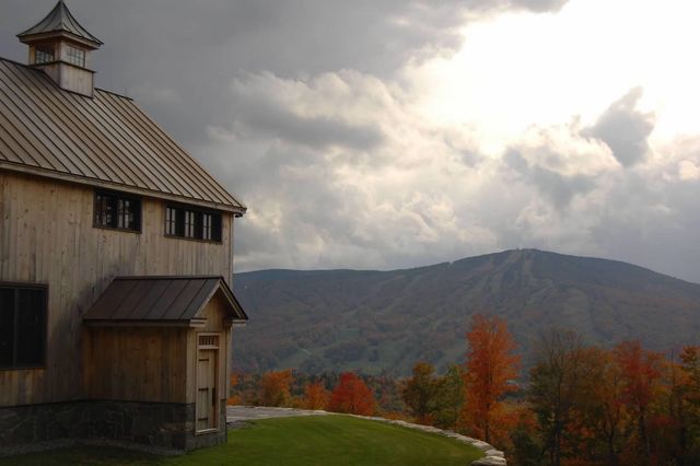 54 Upton Road, Dover, VT 05356