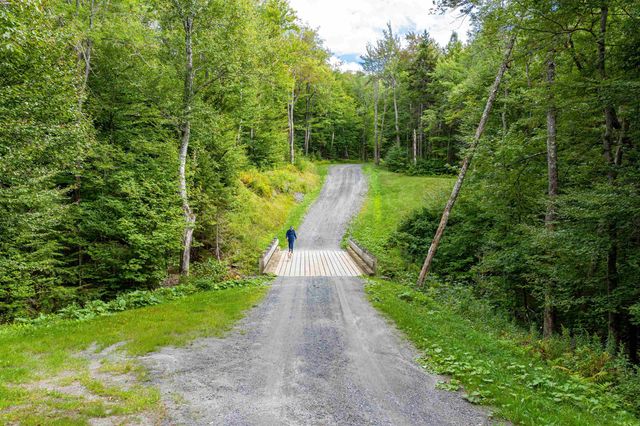 54 Upton Road, Dover, VT 05356
