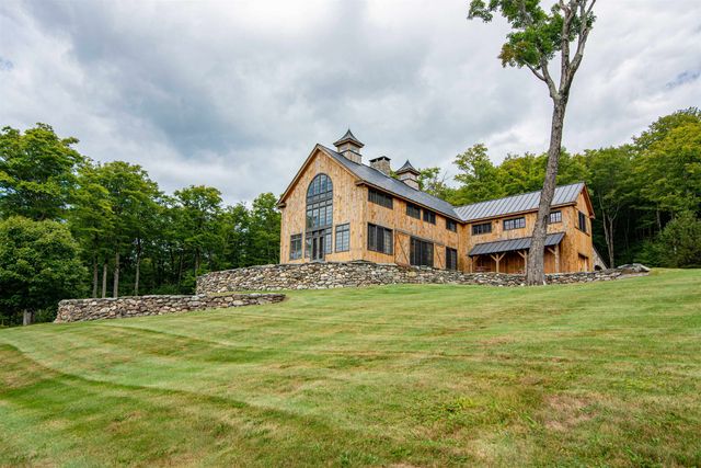 54 Upton Road, Dover, VT 05356