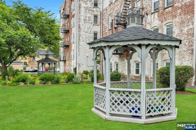 55 Park Avenue 46, Bloomfield, NJ 07003