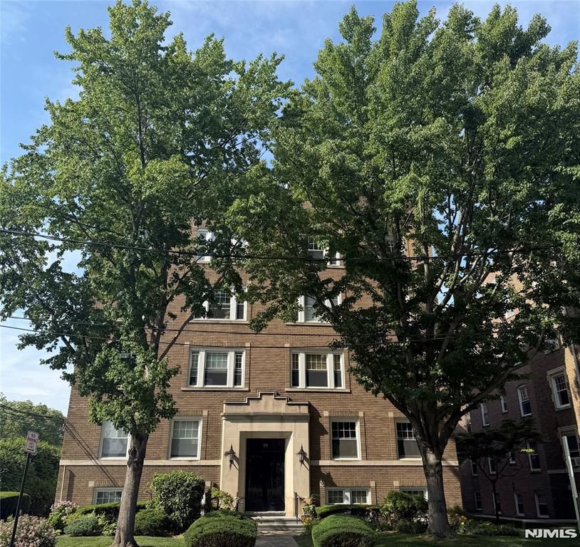 55 Park Avenue 46, Bloomfield, NJ 07003