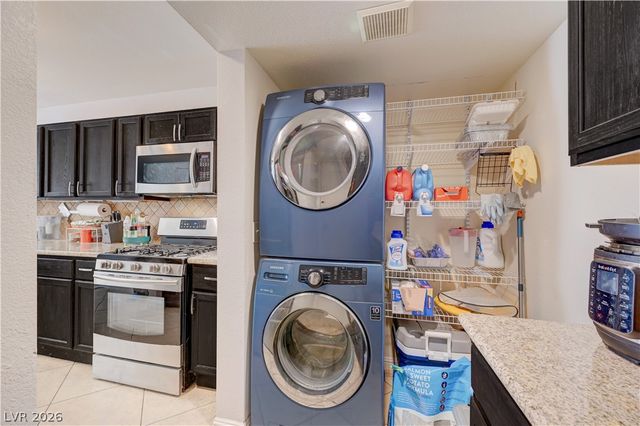 8436 Indigo Sky Avenue, Las Vegas, NV 89129