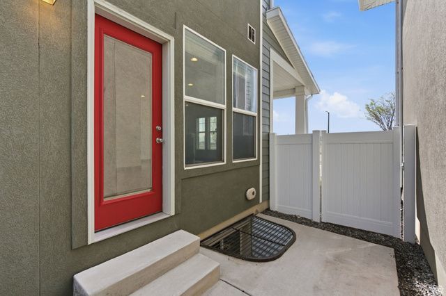 3446 W WATERBURY DR, Lehi, UT 84048