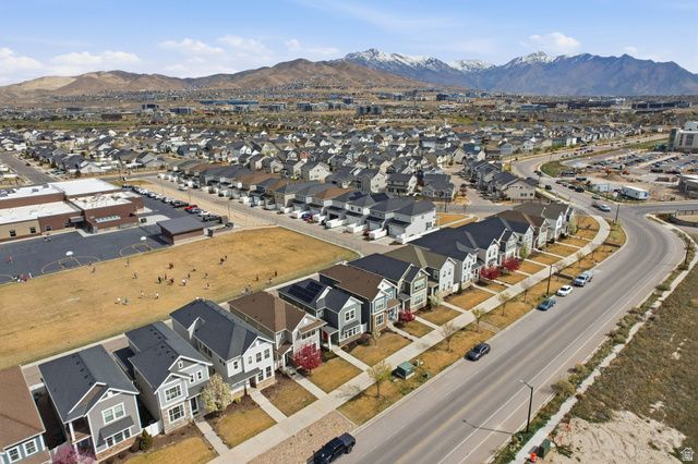 3446 W WATERBURY DR, Lehi, UT 84048