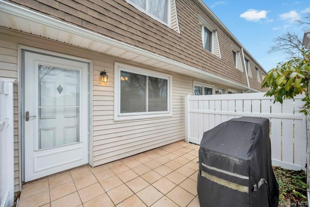 199 Storm Drive, Holtsville, NY 11742