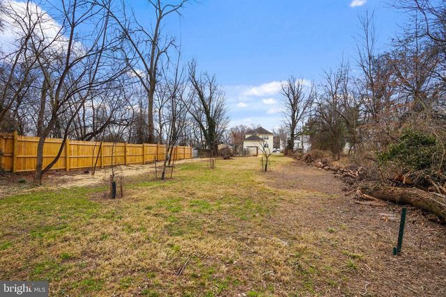 348 HOWARD AVE, Rockville, MD 20850