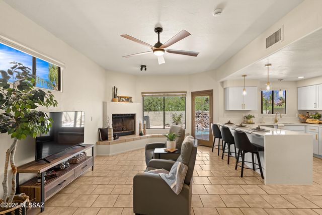 11834 N Copper Butte Drive, Tucson, AZ 85737