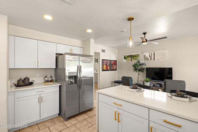 11834 N Copper Butte Drive, Tucson, AZ 85737