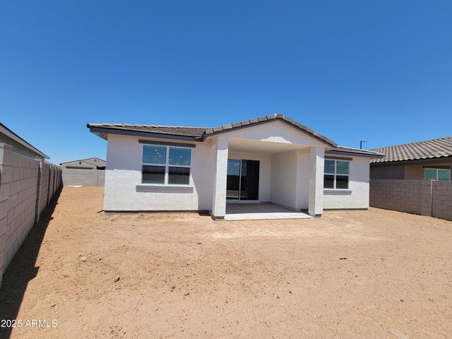 3821 N CAMDEN Drive, Florence, AZ 85132