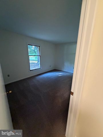 1324 WALNUT SHADE RD, Dover, DE 19901