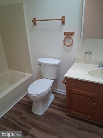 1324 WALNUT SHADE RD, Dover, DE 19901
