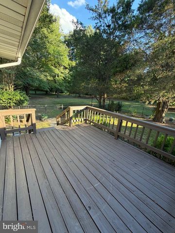 1324 WALNUT SHADE RD, Dover, DE 19901