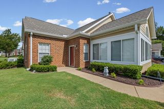 7436 APPLING CLUB CIR # 122, Unincorporated, TN 38016