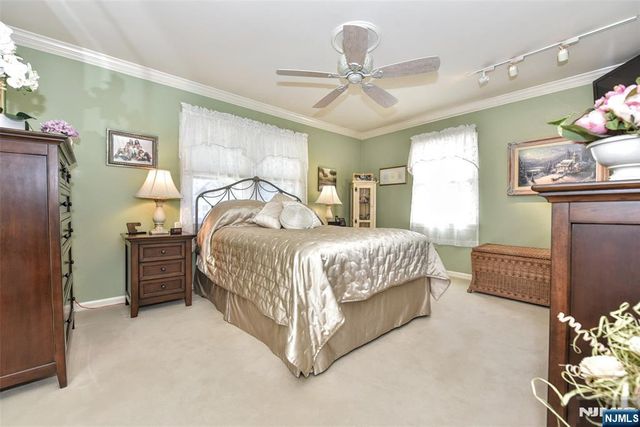 159 Overlook Avenue, North Haledon, NJ 07508