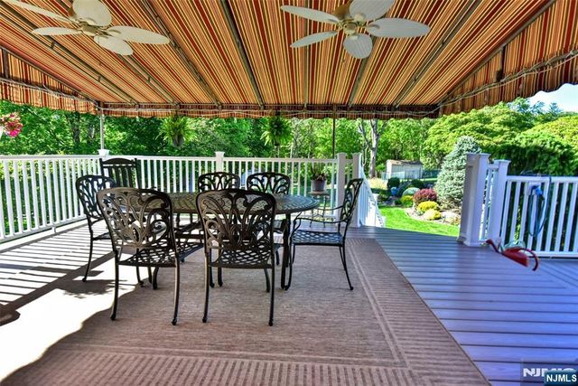 159 Overlook Avenue, North Haledon, NJ 07508