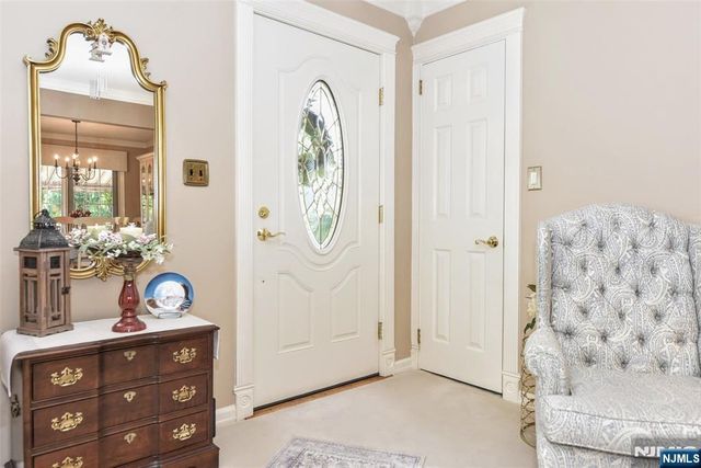 159 Overlook Avenue, North Haledon, NJ 07508