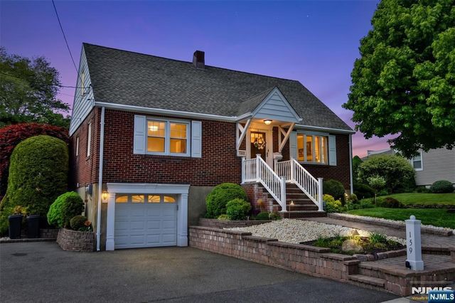 159 Overlook Avenue, North Haledon, NJ 07508