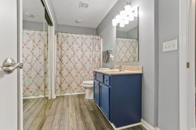 4216 Halford Drive, Evansville, IN 47715
