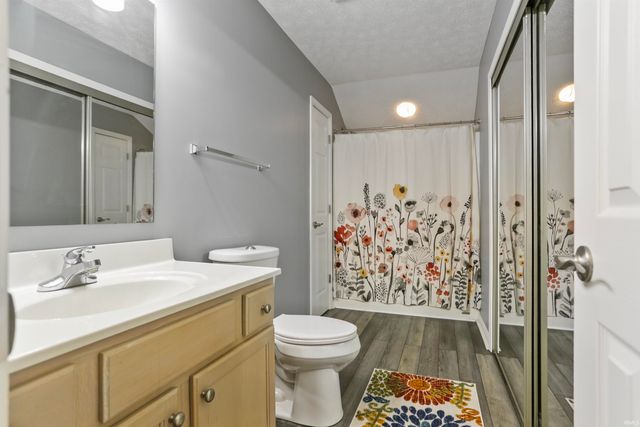4216 Halford Drive, Evansville, IN 47715