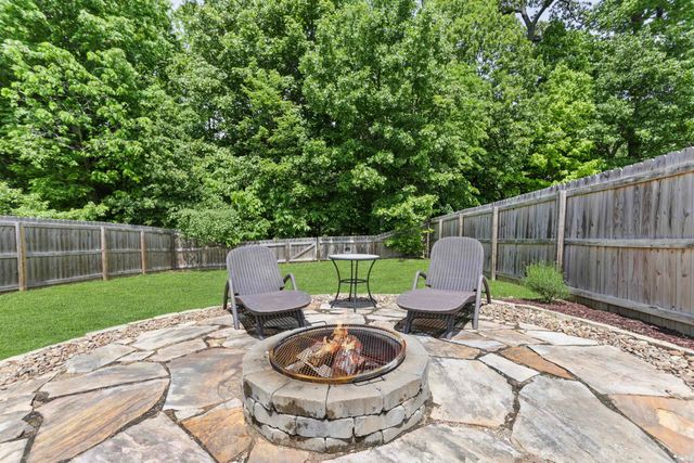 4216 Halford Drive, Evansville, IN 47715