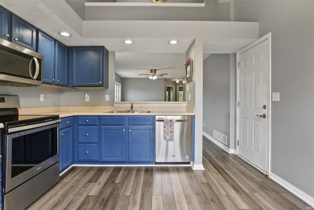 4216 Halford Drive, Evansville, IN 47715