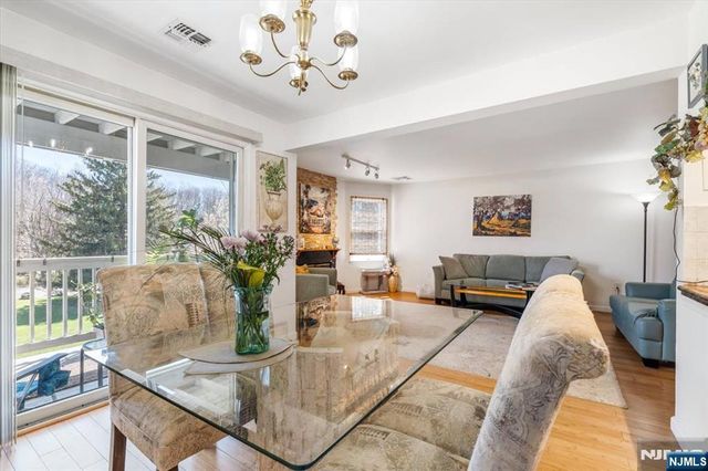 48 Quartz Lane, Paterson, NJ 07501