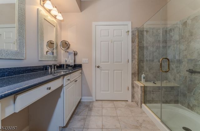 379 Victoria Dr, Bridgewater Twp., NJ 08807