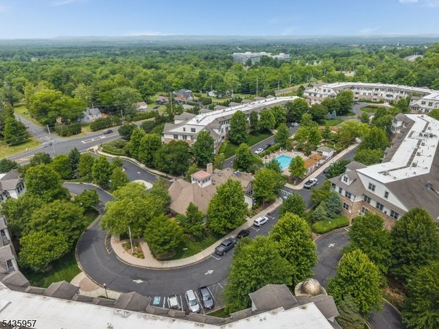 379 Victoria Dr, Bridgewater Twp., NJ 08807