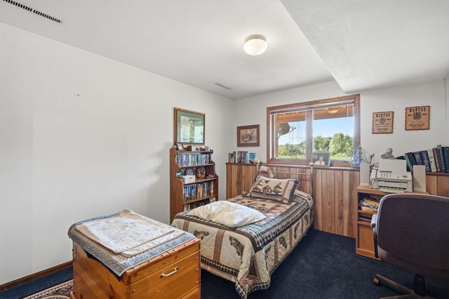 6651 160th Avenue, Becker, MN 55308