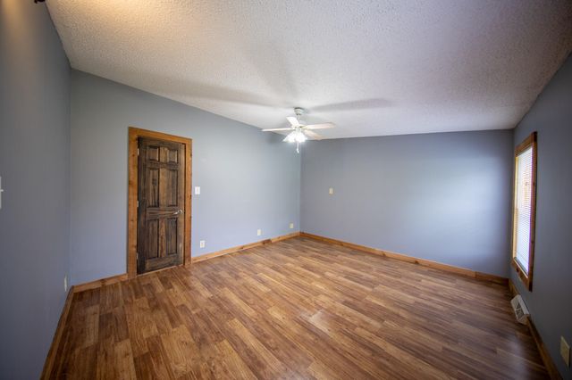 141 W 900 N, Chesterton, IN 46304