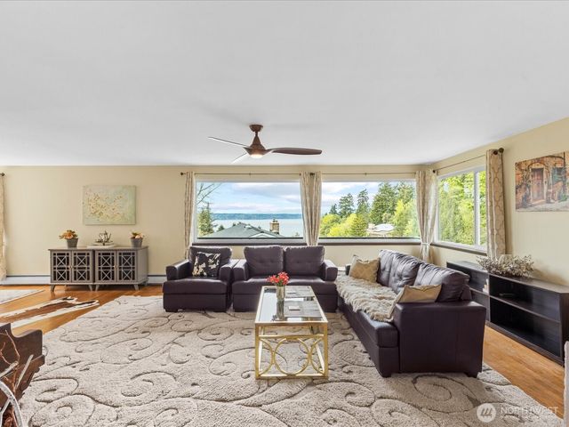 1401 SW 137th Street, Burien, WA 98166