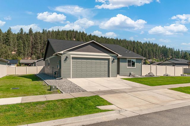 14025 E Sanson Ave, Spokane Valley, WA 99216