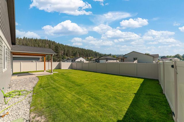 14025 E Sanson Ave, Spokane Valley, WA 99216