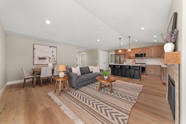 14025 E Sanson Ave, Spokane Valley, WA 99216