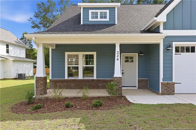 224 Telluride Court, Aberdeen, NC 28315