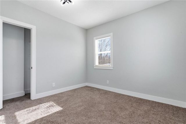 641 S Arlington Avenue, Independence, MO 64053